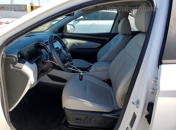5NMJF3AE5PH263481 2023 HYUNDAI TUCSON White Widok wnętrza z przodu