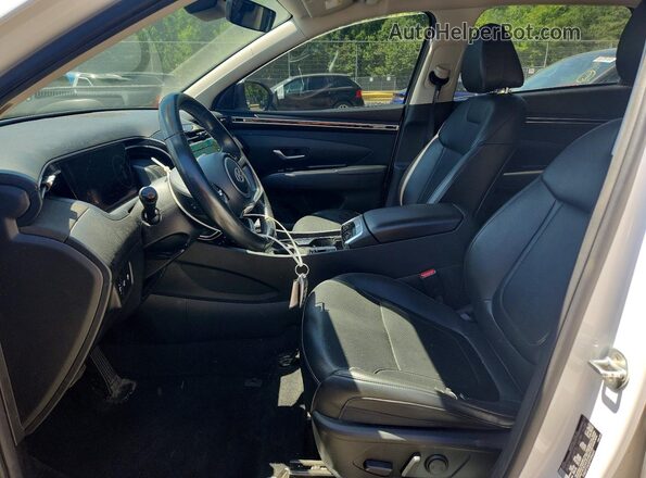 5NMJF3AE8PH184645 2023 HYUNDAI TUCSON Белый Вид салона спереди