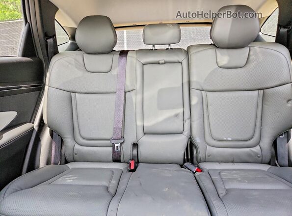 5NMJFCAE3NH079072 2022 HYUNDAI TUCSON Silver Widok tylnych siedzeń