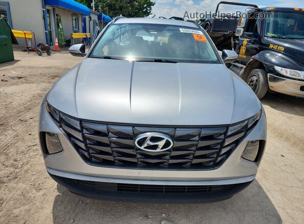 5NMJFCAEXPH185165 2023 HYUNDAI TUCSON Silver Դիմացի տեսք