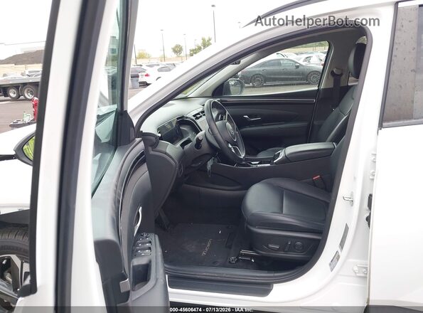 5NMJFCDEXRH296572 2024 HYUNDAI TUCSON White Սալոնի դիմացի տեսք