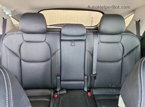 5NMMADTB2SH031806 2025 GENESIS GV70 White უკანა სავარძლების ხედი