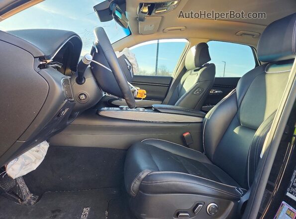 5NMMADTB3SH025660 2025 GENESIS GV70 Black Front interior view