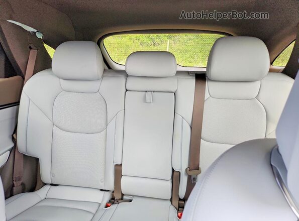 5NMMBDTB2TH039838 2026 GENESIS GV70 Blue Vista de los asientos traseros