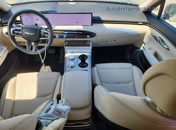 5NMMBDTB5TH056679 2026 GENESIS GV70 Gray Vista del salpicadero