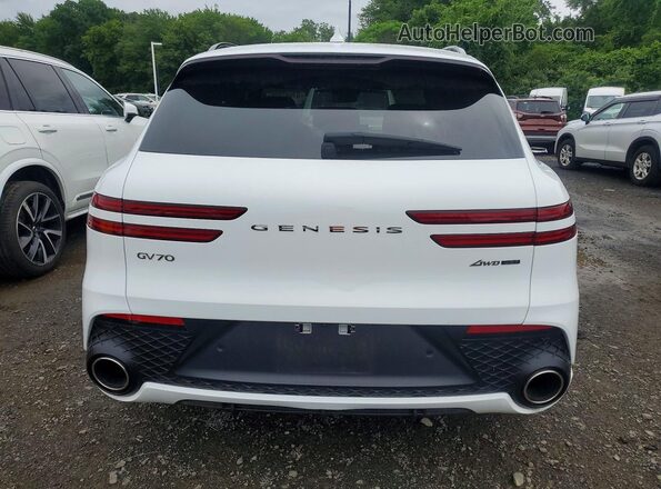 5NMMCDTC8SH030131 2025 GENESIS GV70 White Вид ззаду