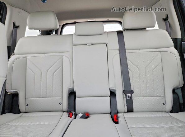 5NMP24GL6TH199141 2026 HYUNDAI SANTA White Vista de los asientos traseros