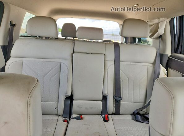 5NMP24GL8RH017450 2024 HYUNDAI SANTA Gray უკანა სავარძლების ხედი