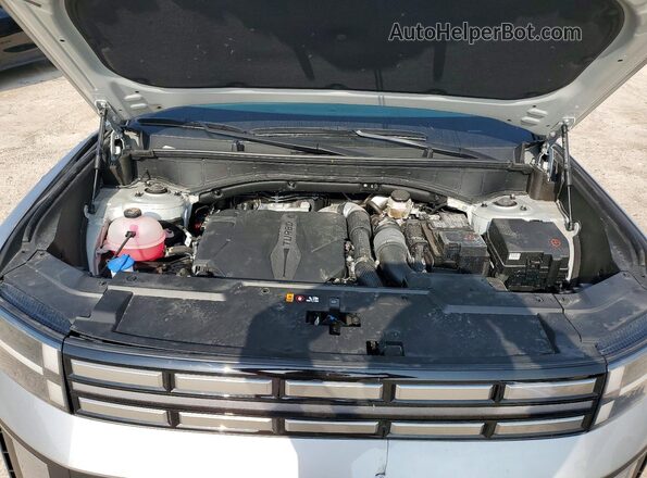 5NMP24GLXSH100660 2025 HYUNDAI SANTA Silver ძრავის განყოფილების ხედი
