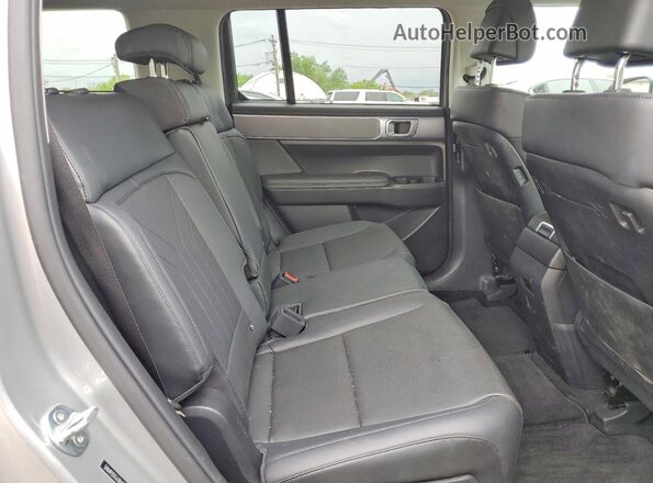 5NMP2DGL0RH024795 2024 HYUNDAI SANTA Silver Rear interior view