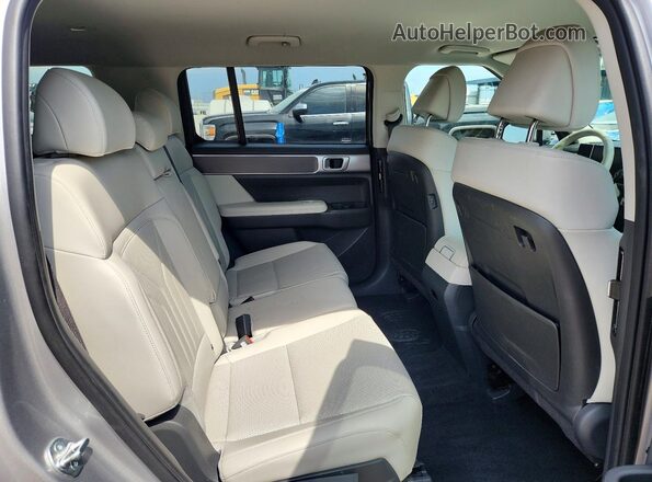 5NMP2DGL0SH130914 2025 HYUNDAI SANTA Silver Вид задньої частини салону