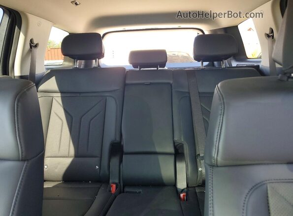 5NMP2DGL1TH190492 2026 HYUNDAI SANTA Green Rear seats view