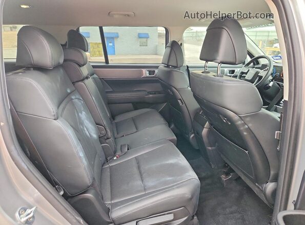 5NMP2DGL6TH192822 2026 HYUNDAI SANTA Silver Vista interior trasera