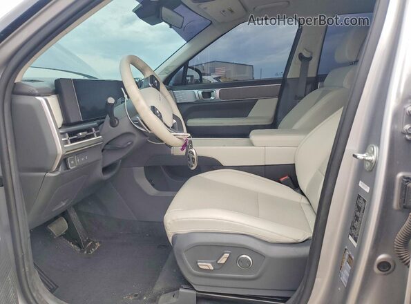 5NMP2DGL7SH070999 2025 HYUNDAI SANTA Silver Вид салону спереду