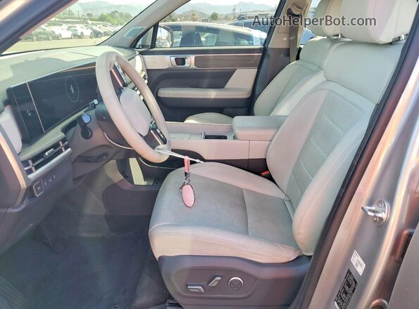5NMP34G14RH006618 2024 HYUNDAI SANTA Silver Widok wnętrza z przodu