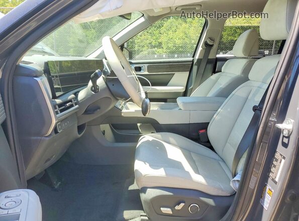 5NMP3DG17SH056385 2025 HYUNDAI SANTA Gray Widok wnętrza z przodu