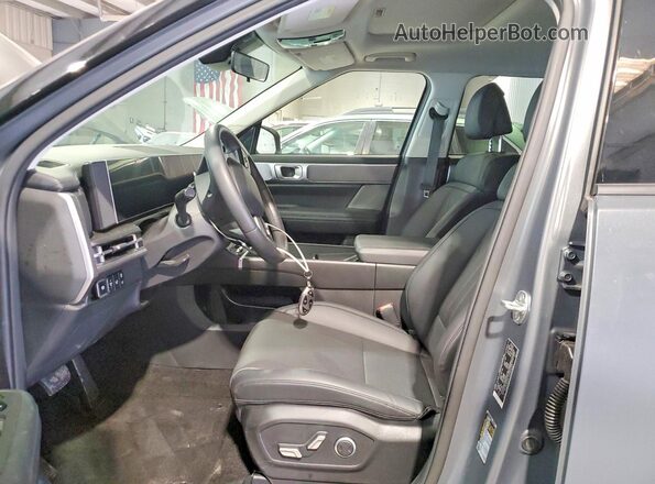 5NMP3DGL2SH093667 2025 HYUNDAI SANTA Gray Widok wnętrza z przodu