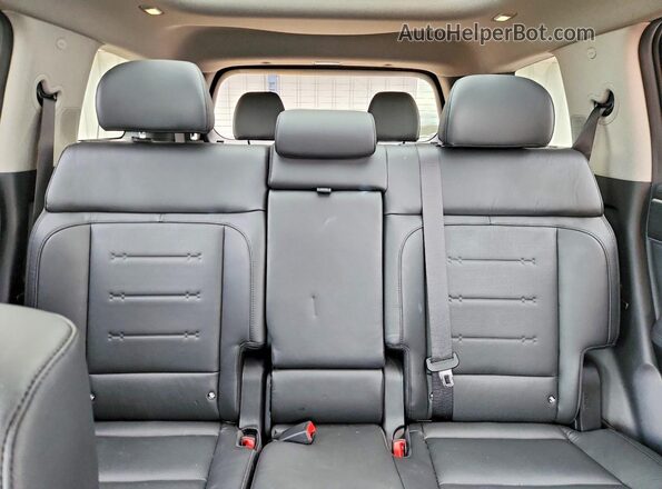 5NMP4DGL8RH042441 2024 HYUNDAI SANTA Black Rear seats view
