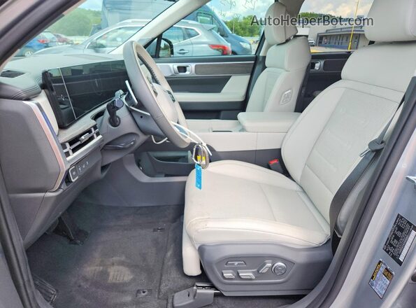 5NMP54G14SH055060 2025 HYUNDAI SANTA Silver წინა სალონის ხედი