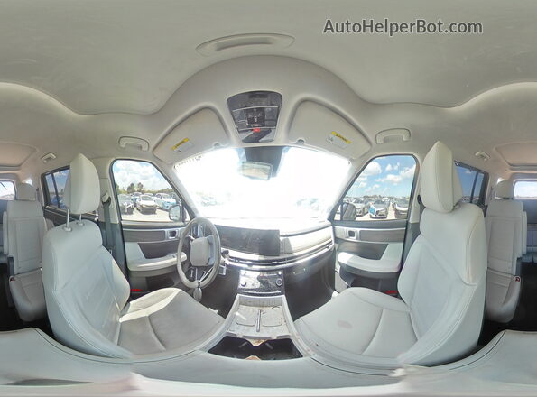 5NMP54GL3RH039721 2024 HYUNDAI SANTA Silver 360 interior view