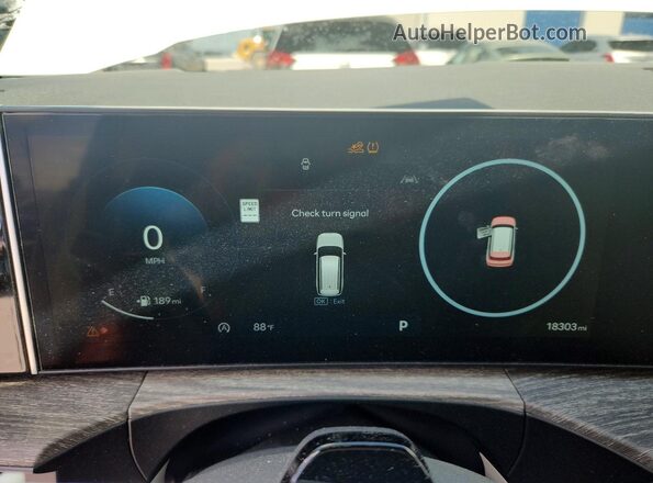 5NMP54GL7RH064749 2024 HYUNDAI SANTA White Սարքավորումների վահանակի տեսք