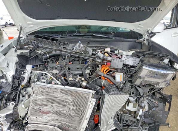 5NMP5DG12SH066896 2025 HYUNDAI SANTA White Շարժիչի բաժամունքի տեսք