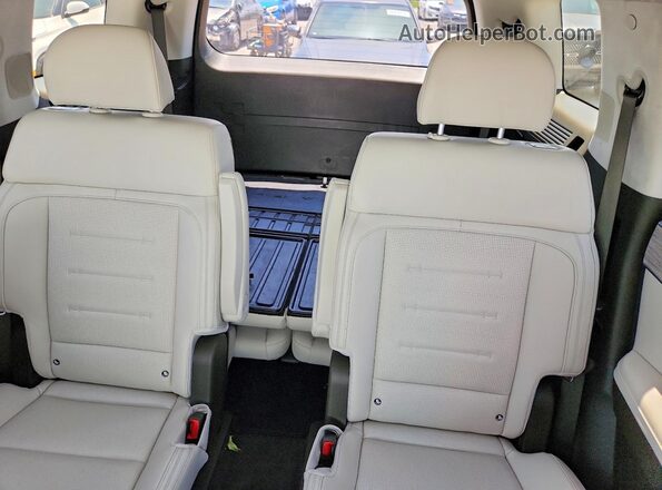 5NMP5DG19SH068712 2025 HYUNDAI SANTA White Вид задніх сидінь