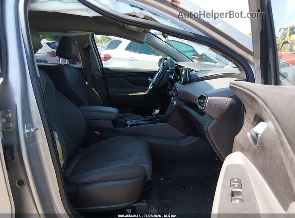 5NMS2CAD1LH221343 2020 HYUNDAI SANTA FE Silver Front interior view
