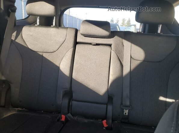 5NMS2CAD2KH025913 2019 HYUNDAI SANTA White Widok tylnych siedzeń