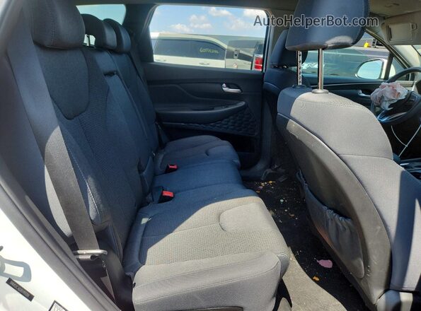 5NMS2CAD2LH155319 2020 HYUNDAI SANTA White Rear seats view