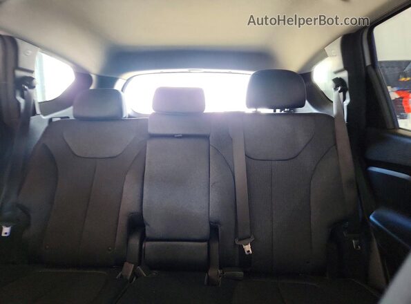 5NMS2CAD9KH128696 2019 HYUNDAI SANTA Silver უკანა სავარძლების ხედი