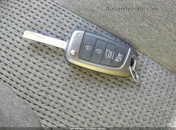 5NMS2CADXKH024458 2019 HYUNDAI SANTA FE Синий Вид панели приборов