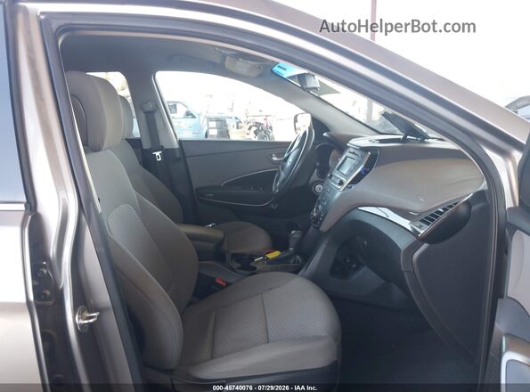 5NMZT3LB0JH078065 2018 HYUNDAI SANTA FE SPORT Gray Front interior view
