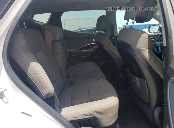 5NMZT3LB1HH035638 2017 HYUNDAI SANTA Белый Вид задних сидений