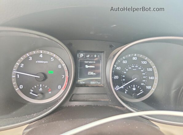 5NMZT3LB4JH058448 2018 HYUNDAI SANTA Black Instrument cluster view