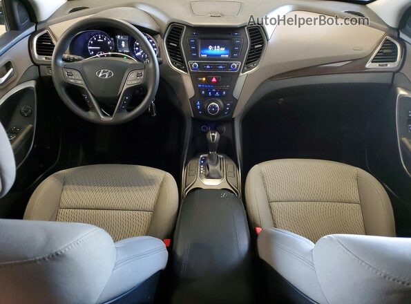 5NMZTDLB2HH023083 2017 HYUNDAI SANTA Charcoal Widok deski rozdzielczej