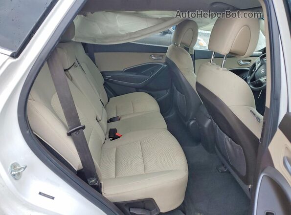 5NMZU3LB0HH042948 2017 HYUNDAI SANTA Белый Вид задних сидений
