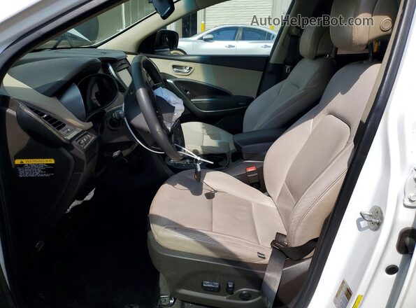 5NMZU3LB2JH096404 2018 HYUNDAI SANTA White Вид салону спереду