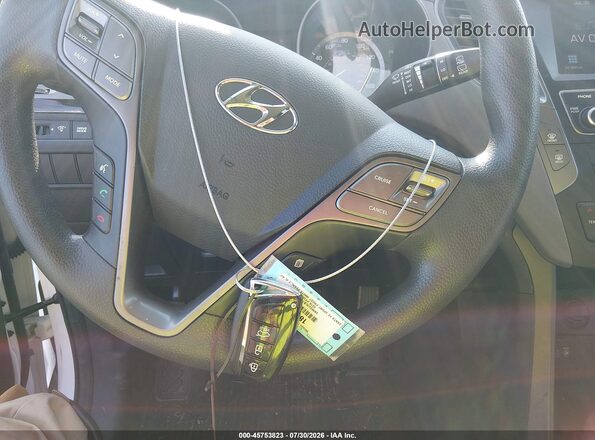 5NMZU3LB7JH060367 2018 HYUNDAI SANTA FE SPORT White Vista del salpicadero