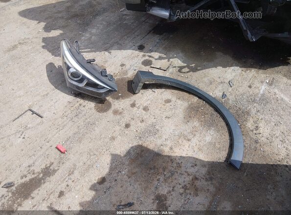 5NMZU3LB8JH080434 2018 HYUNDAI SANTA FE SPORT White Widok zestawu wskaźników