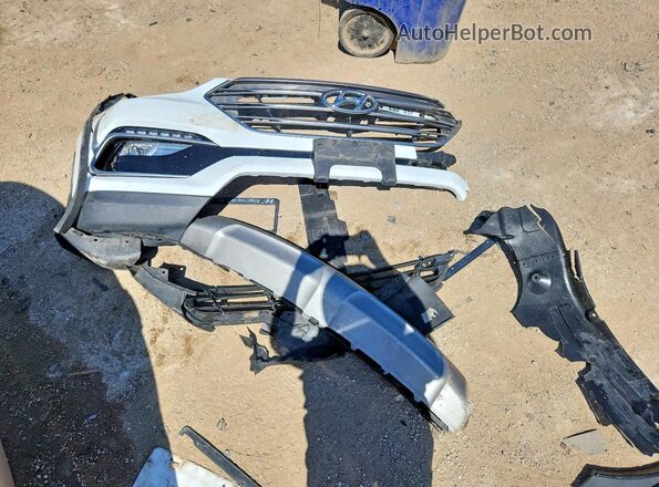 5NMZUDLB2JH062887 2018 HYUNDAI SANTA White Շարժիչի բաժամունքի տեսք
