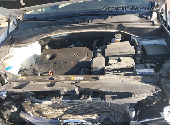 5NMZUDLB3HH025311 2017 HYUNDAI SANTA FE SPORT Белый Вид сзади