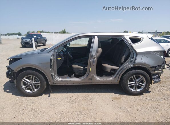 5NMZUDLB4HH043672 2017 HYUNDAI SANTA FE SPORT Silver 