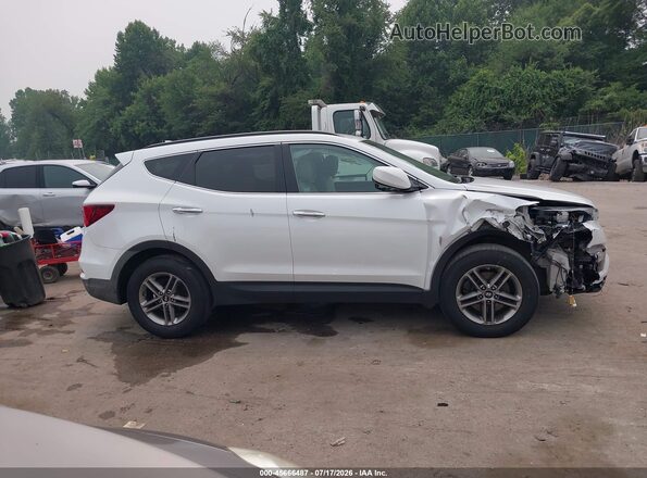5NMZUDLB5HH034737 2017 HYUNDAI SANTA FE SPORT White Вид задньої частини салону