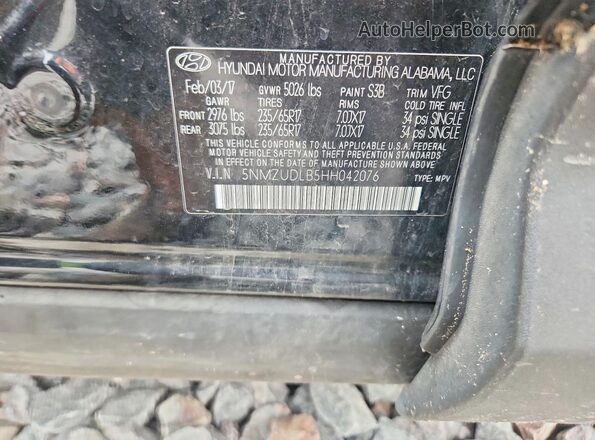 5NMZUDLB5HH042076 2017 HYUNDAI SANTA Black VIN կոդի պիտակի տեսք