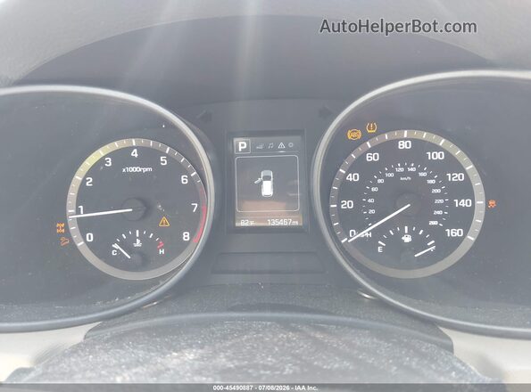 5NMZUDLB8HH009119 2017 HYUNDAI SANTA FE SPORT Gray Widok tylnych siedzeń