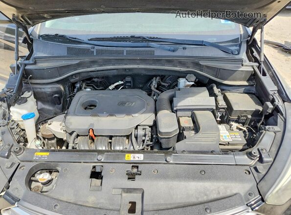 5NMZUDLB8HH012277 2017 HYUNDAI SANTA Black ძრავის განყოფილების ხედი