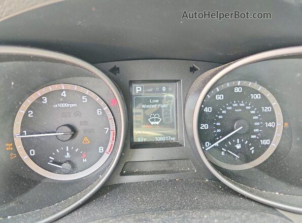 5NMZUDLB8HH012277 2017 HYUNDAI SANTA Black ხელსაწყოთა პანელის ხედი
