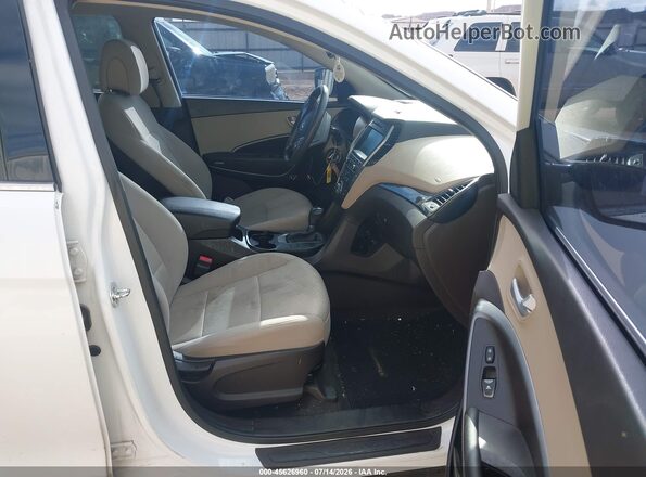 5NMZUDLBXHH010370 2017 HYUNDAI SANTA FE SPORT White Front interior view