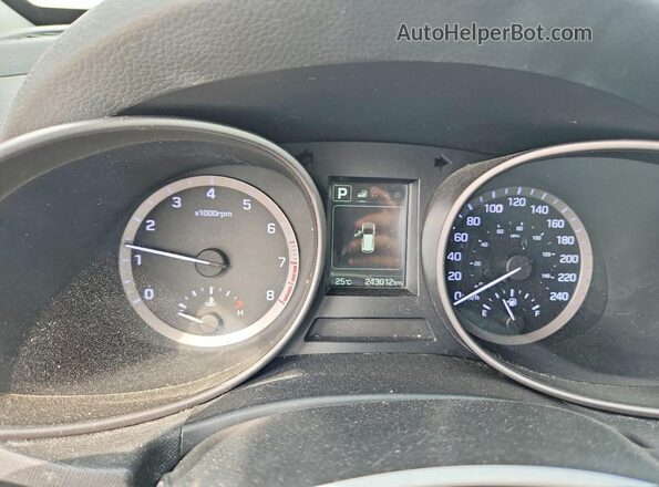 5NMZUDLBXJH094101 2018 HYUNDAI SANTA Black Սարքավորումների վահանակի տեսք